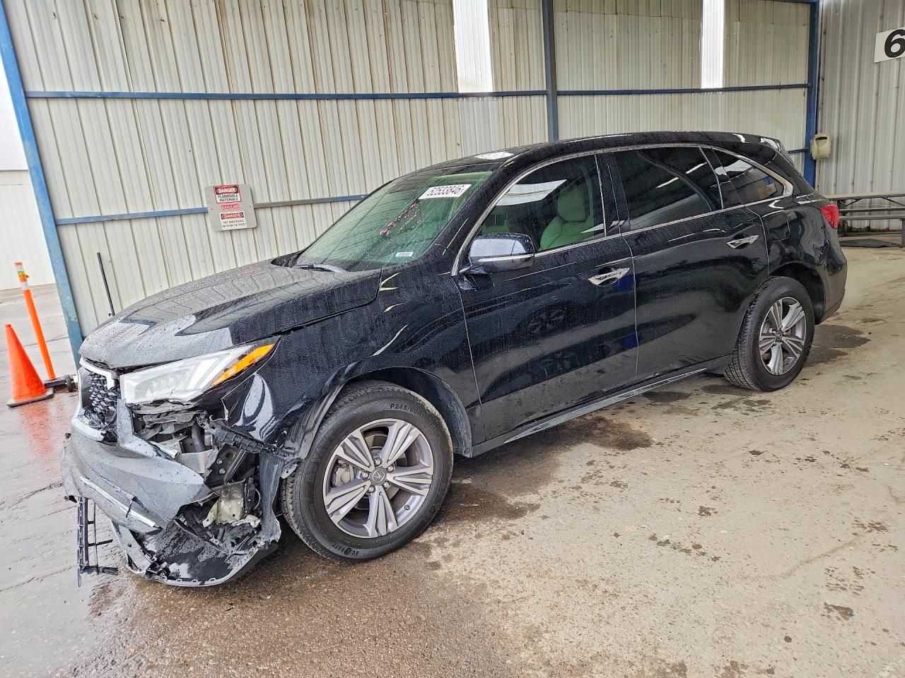 Salvage Acura MDX Image