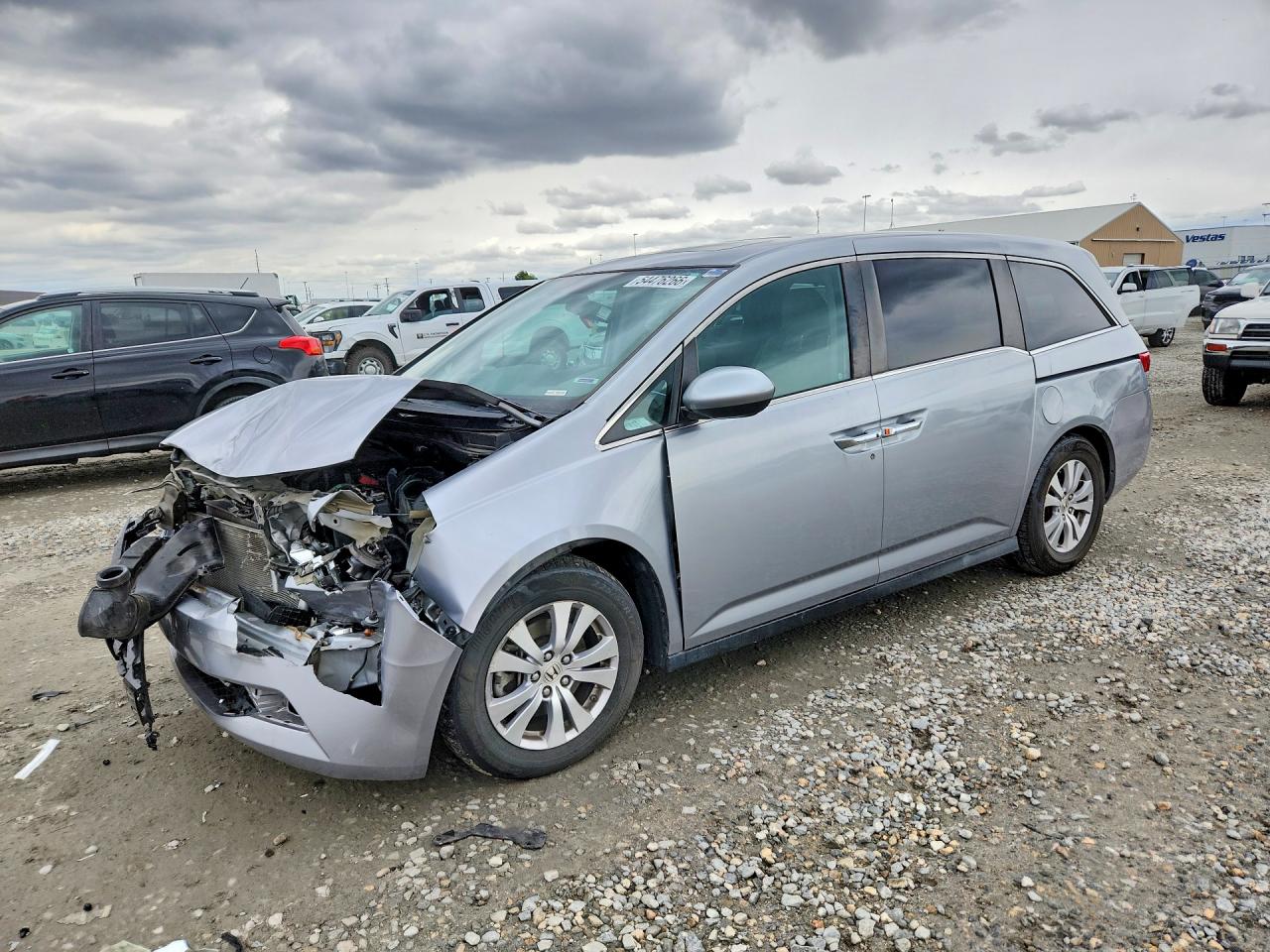 Salvage Honda Odyssey Image