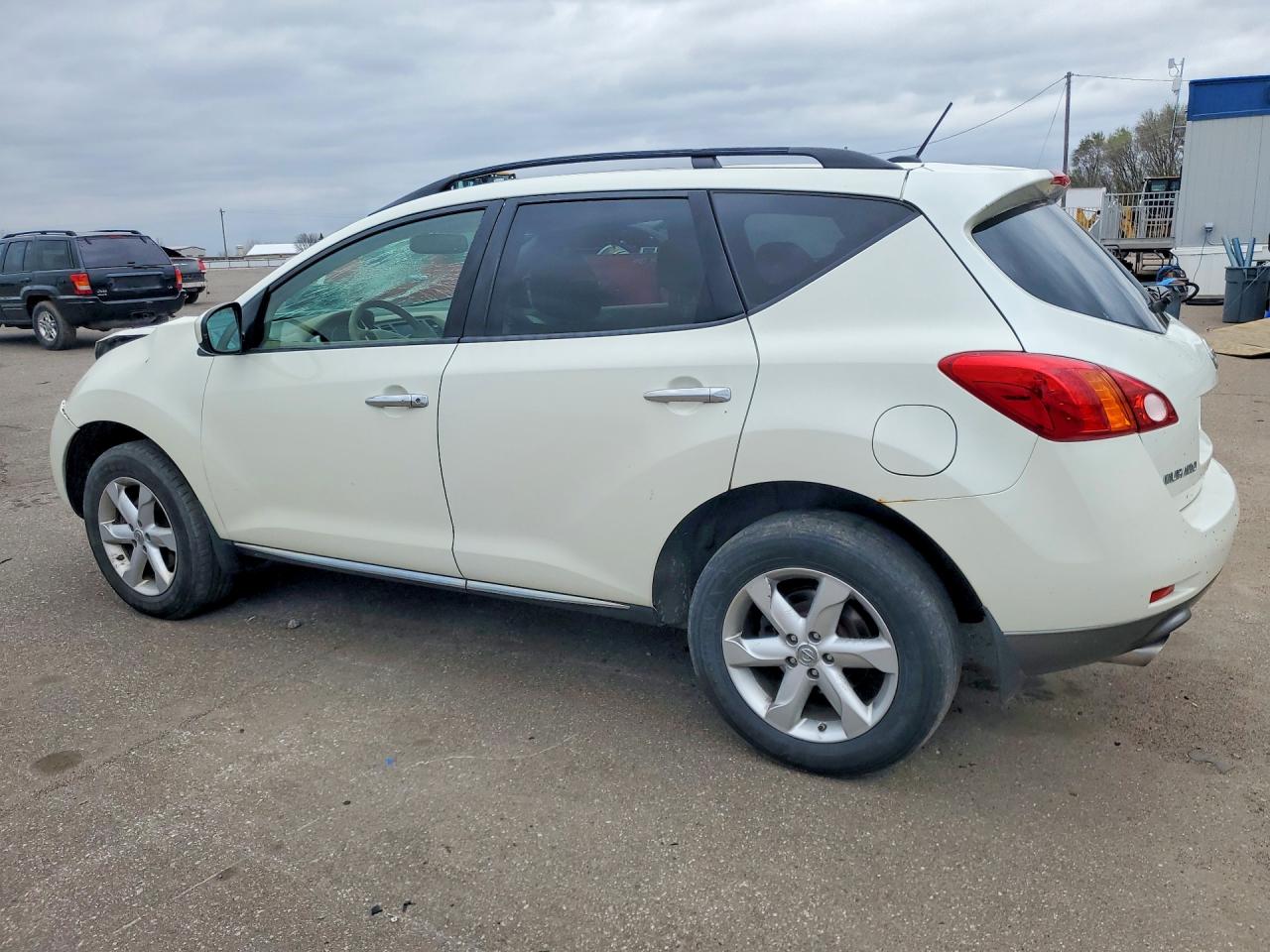 Nissan Murano S