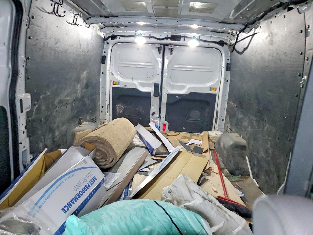 Ford Transit T-250