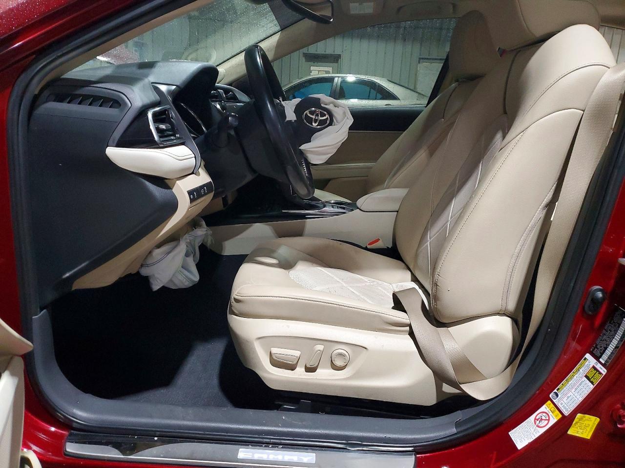 Toyota Camry Xle