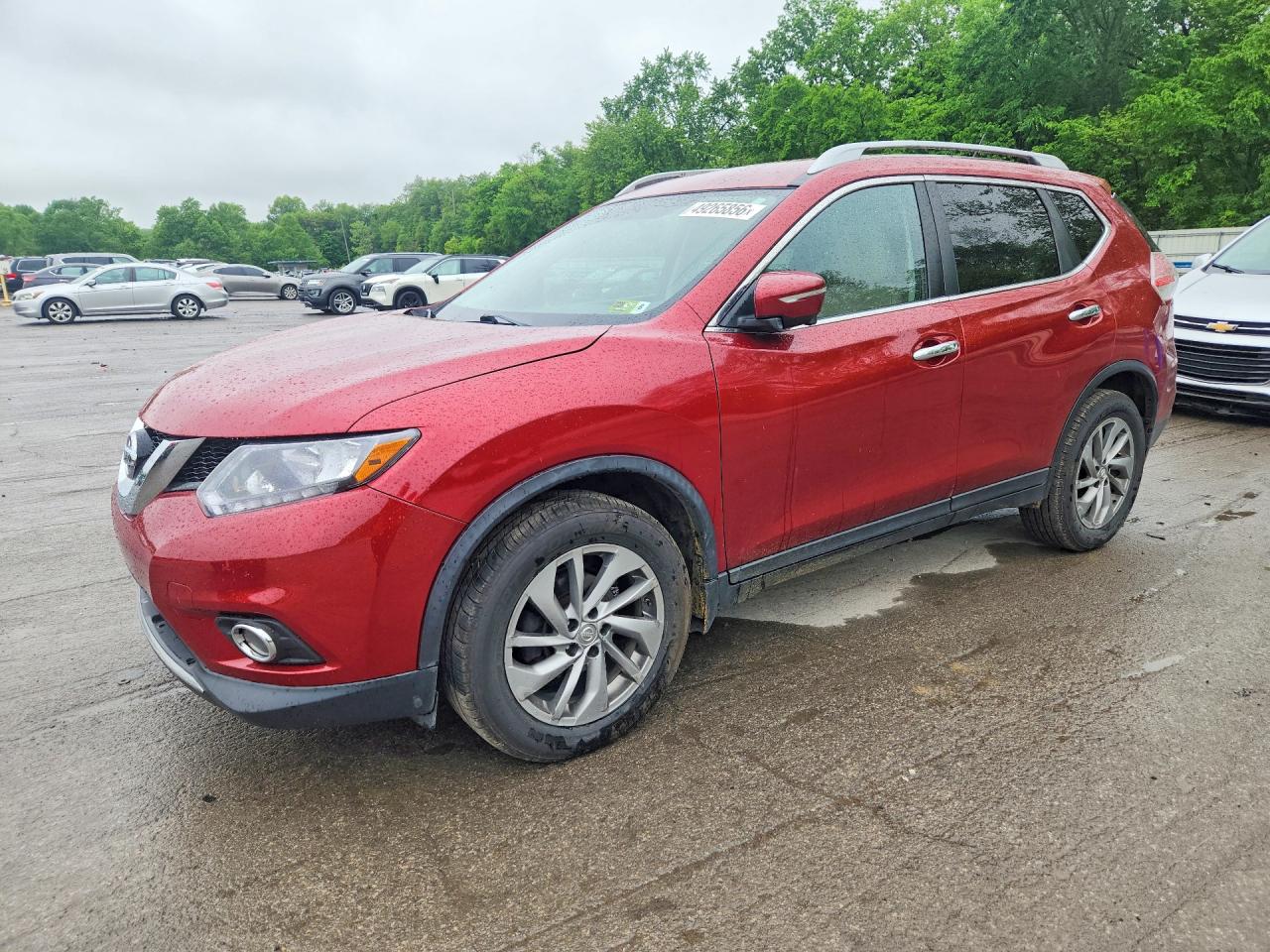 Salvage Nissan Rogue Image