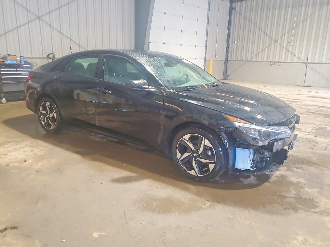 Hyundai ELANTRA Sel