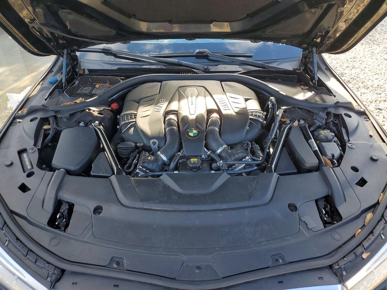 BMW 7 Series Xi