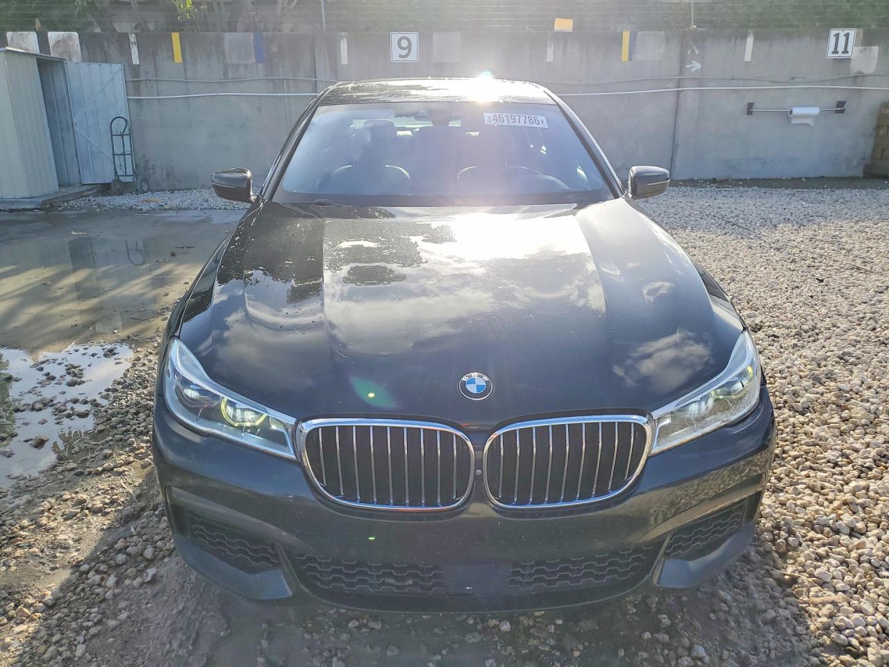 BMW 7 Series Xi