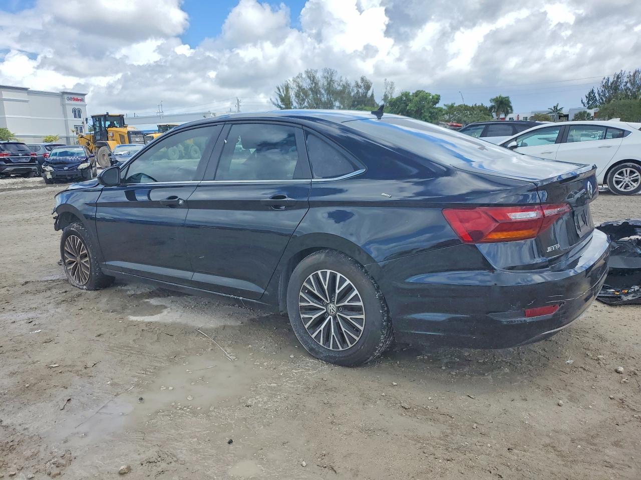 Volkswagen Jetta S