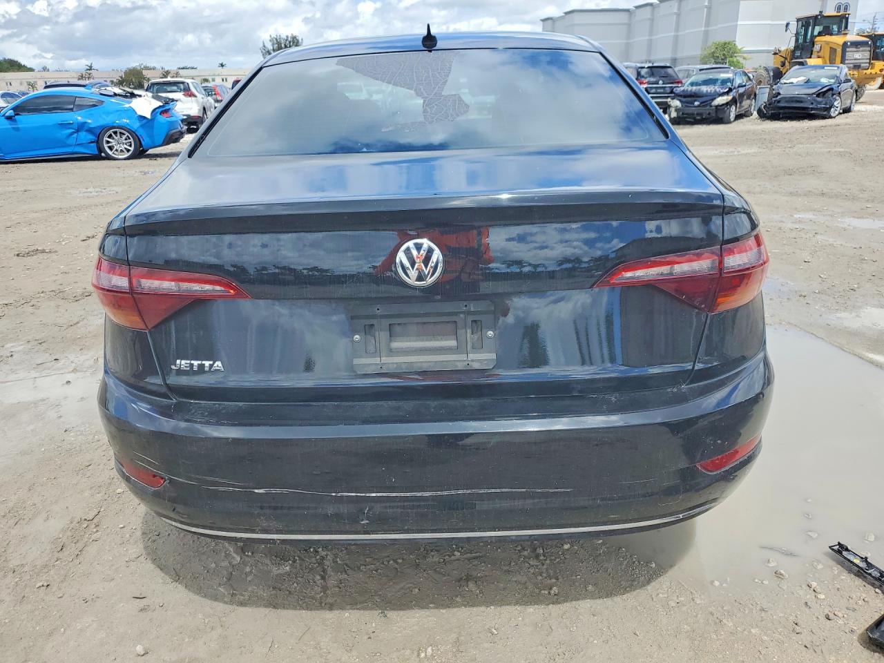 Volkswagen Jetta S