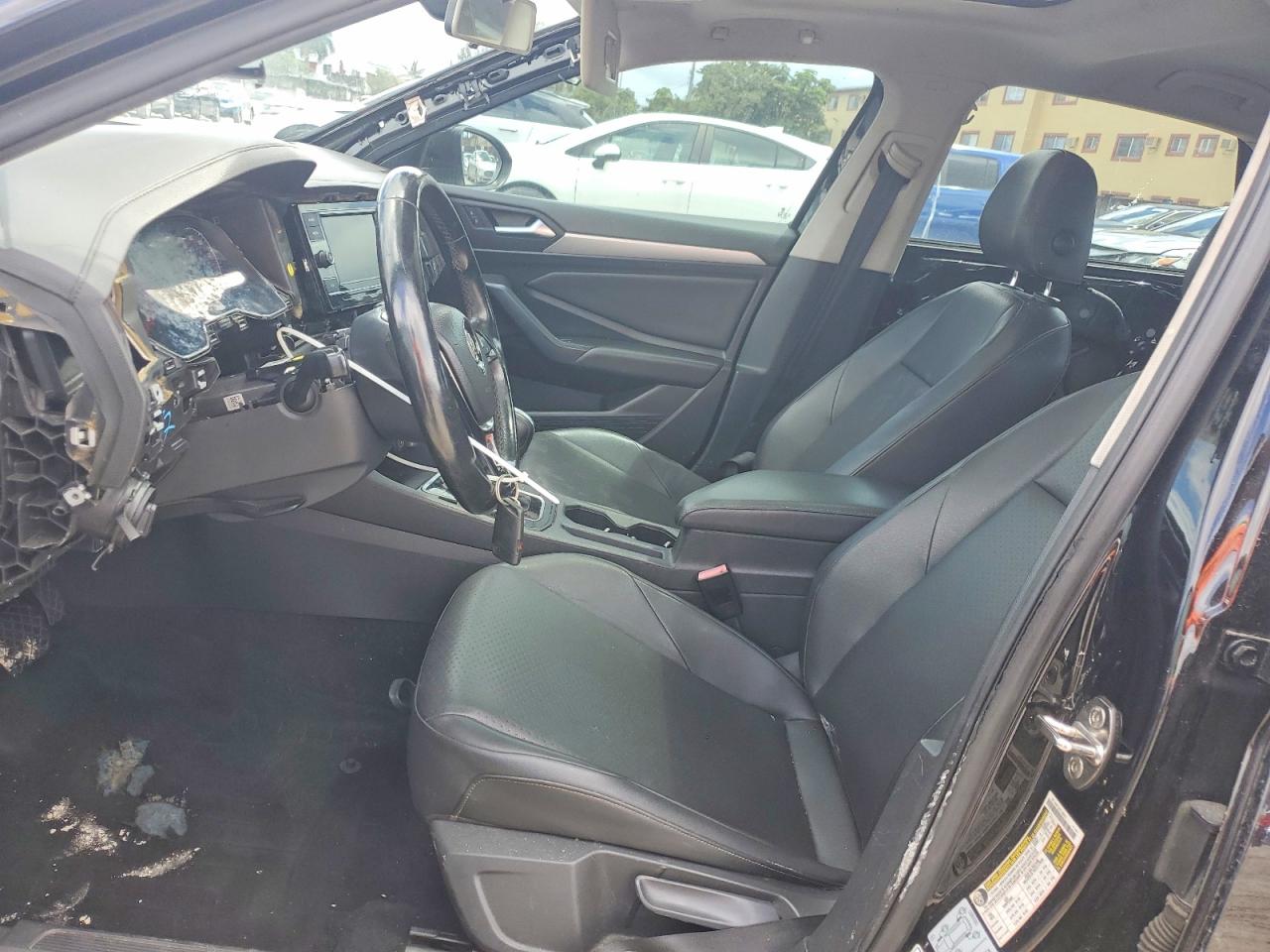 Volkswagen Jetta S
