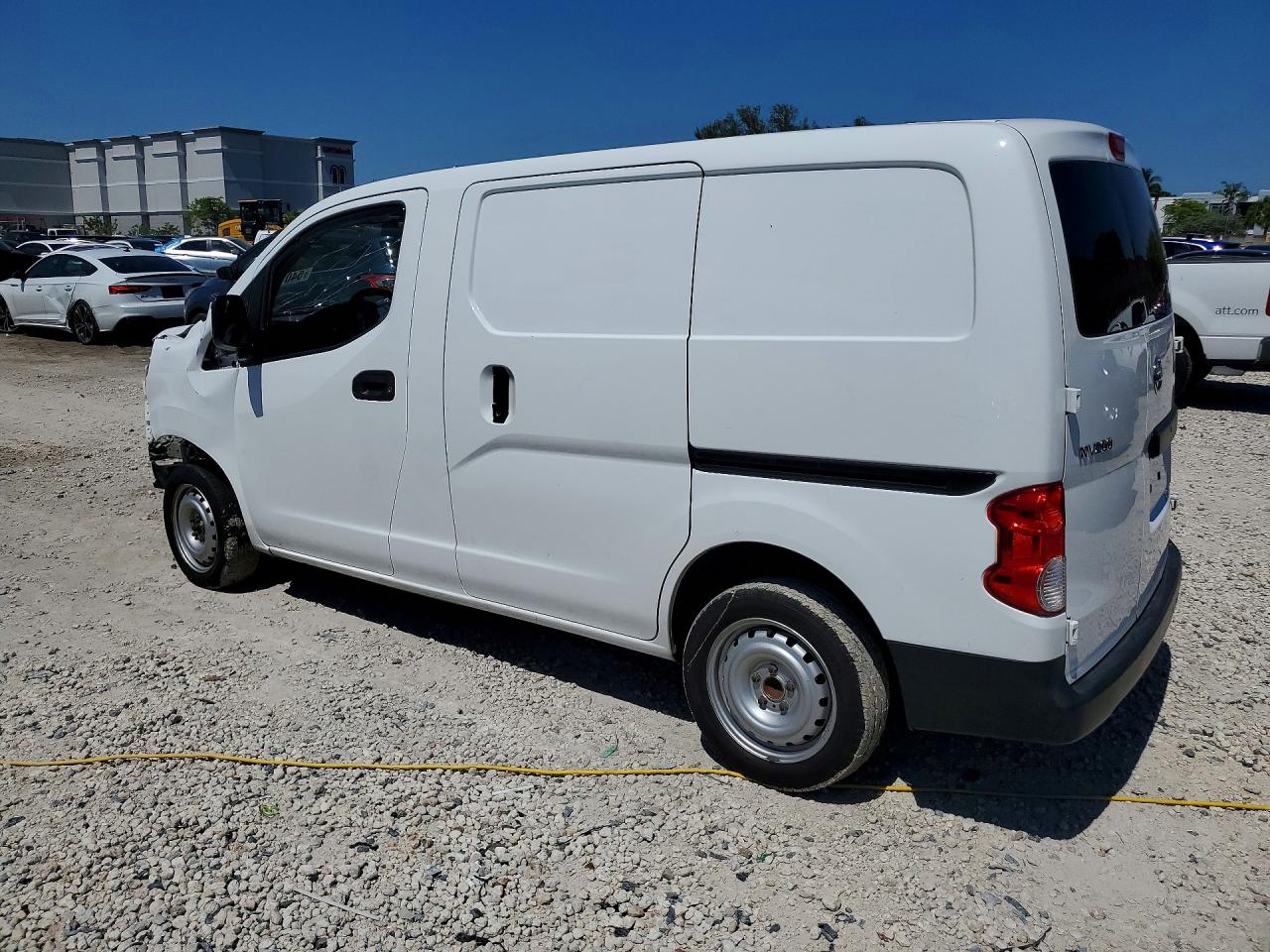 Nissan Nv S