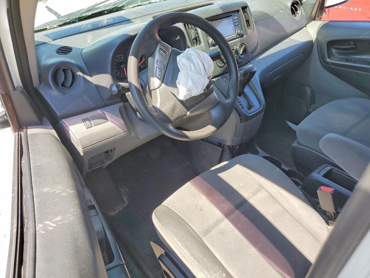 Nissan Nv S