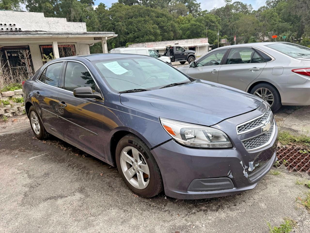Salvage Chevrolet Malibu Image