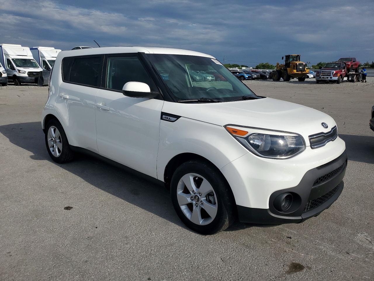 Kia Soul Base