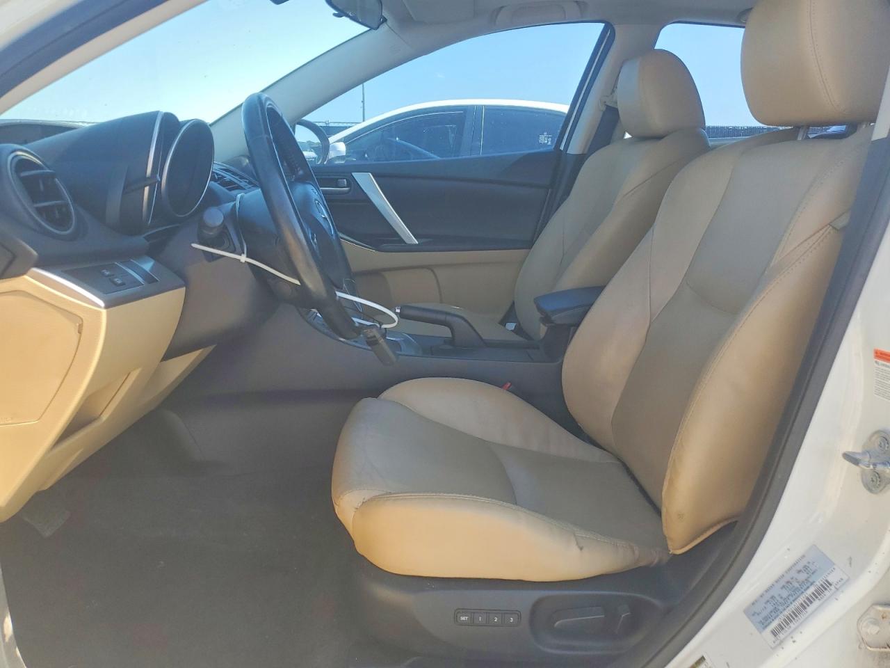 Mazda Mazda3 S