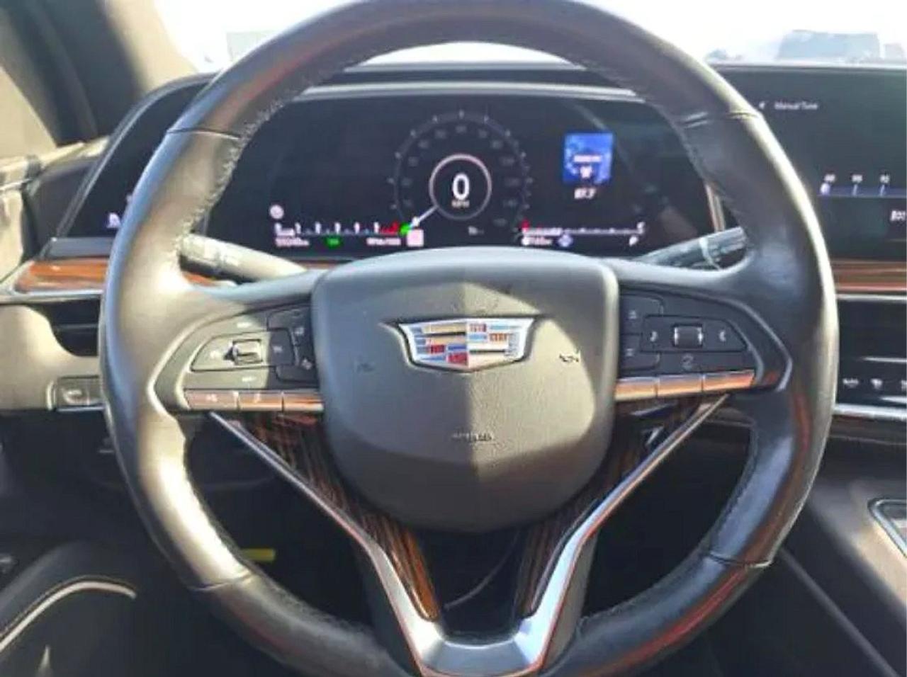Cadillac Escalade Esv Luxury