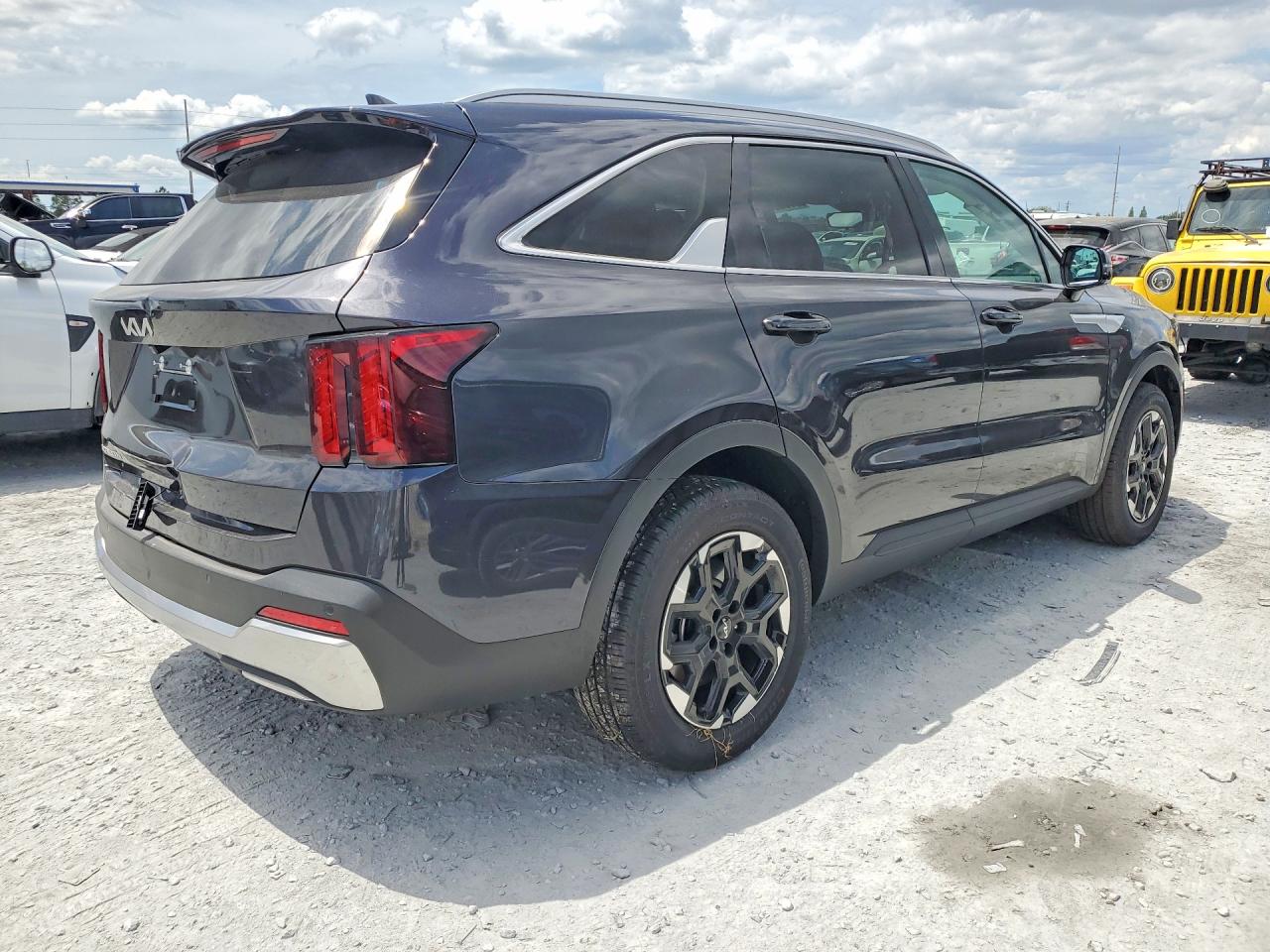 Kia Sorento S