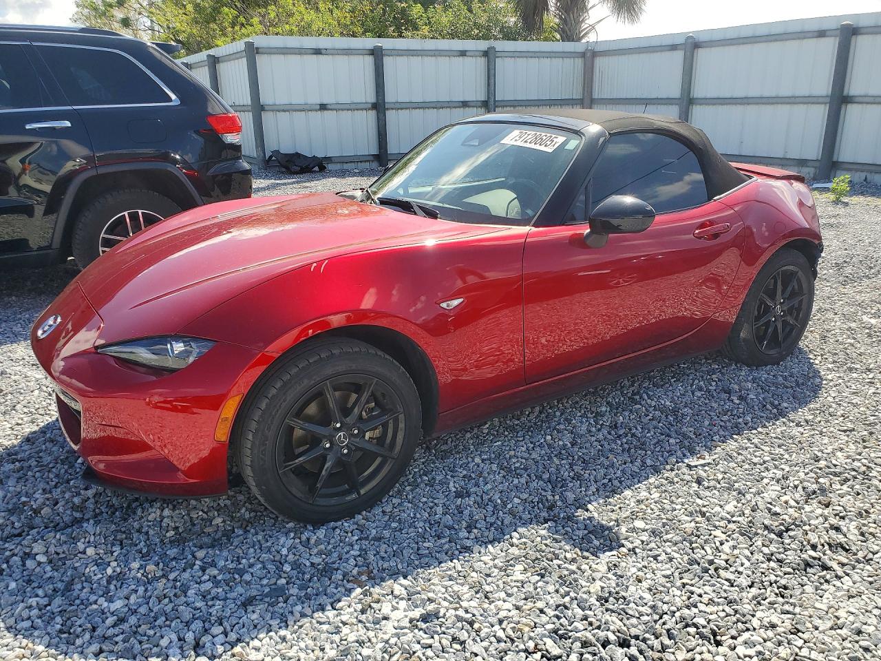 Salvage Mazda Mx5 Image