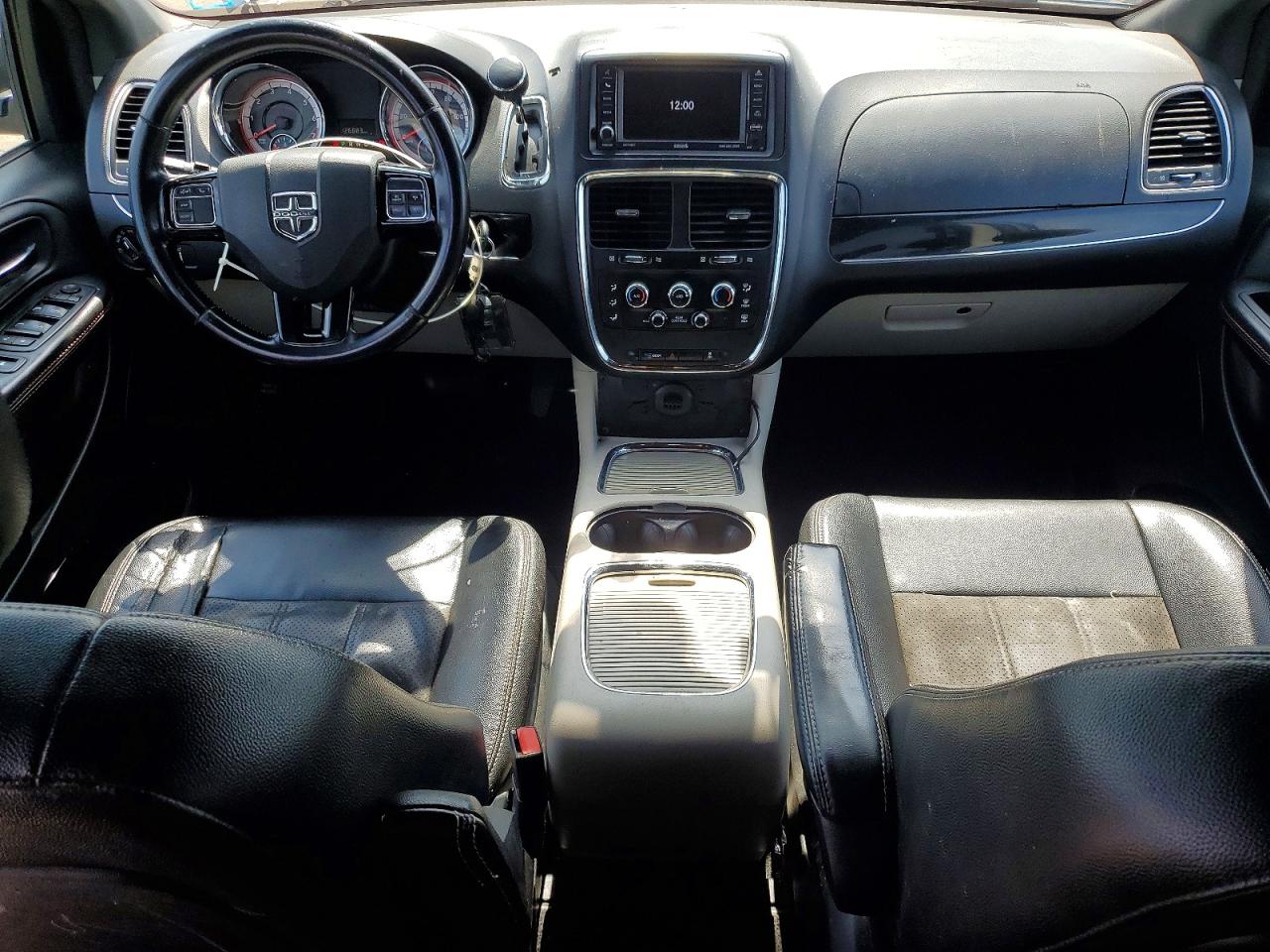 Dodge Caravan Sxt