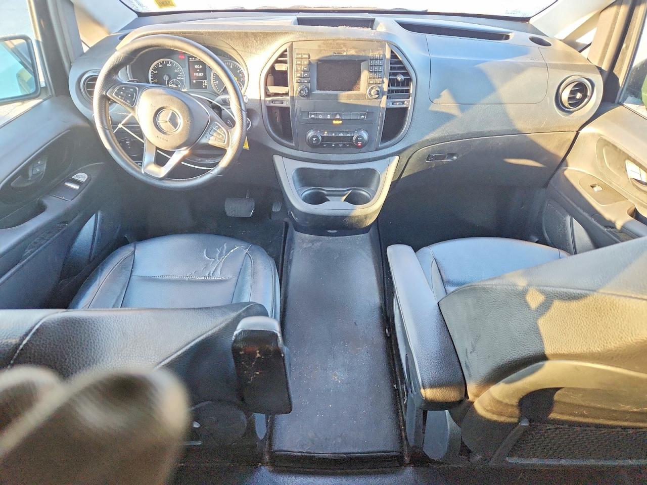Mercedes-Benz Metris