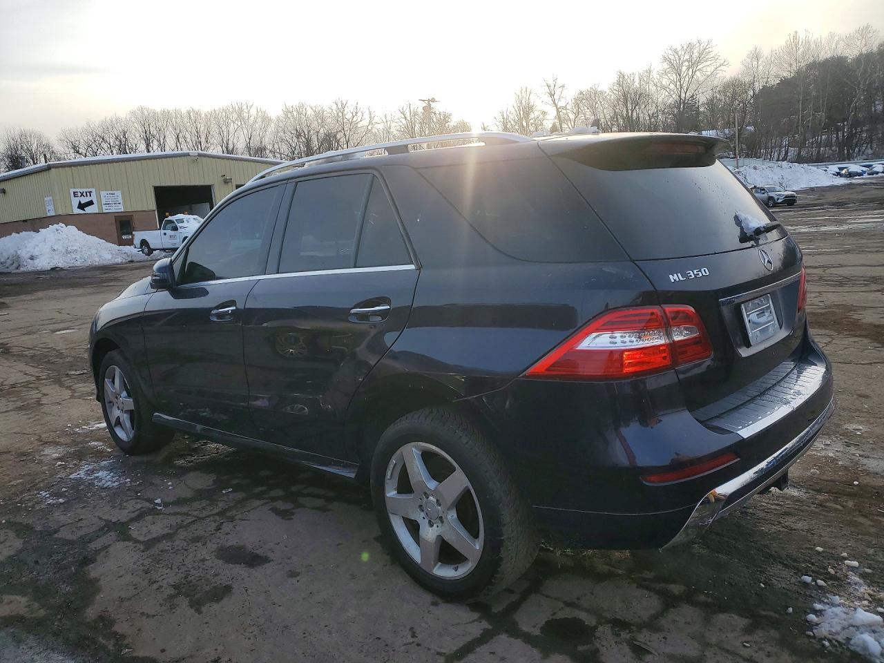 Mercedes-Benz M-Class 350