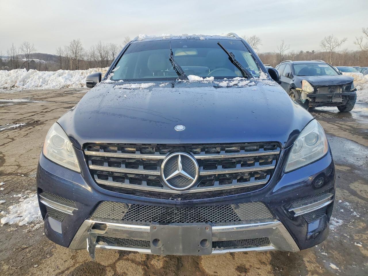 Mercedes-Benz M-Class 350