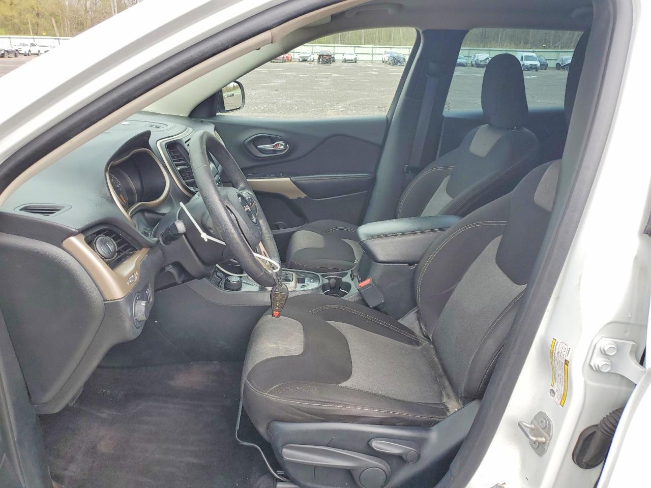 Jeep Cherokee Sport
