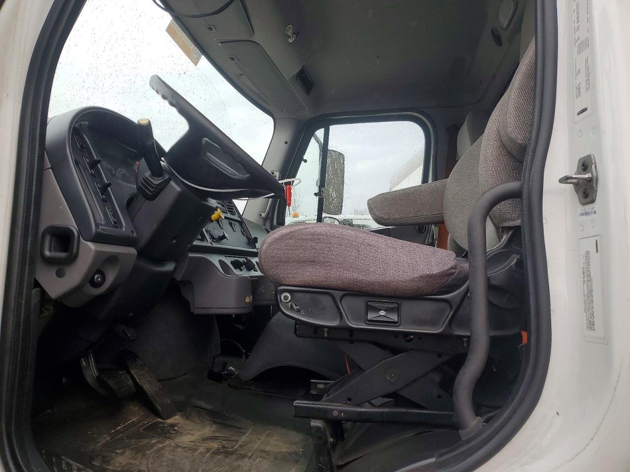 Freightliner M2 106 Medium Duty