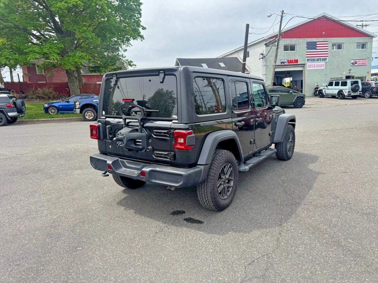 Jeep Wrangler Sport