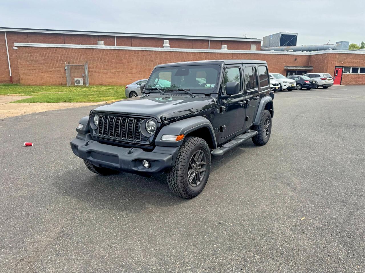 Salvage Jeep Wrangler Image