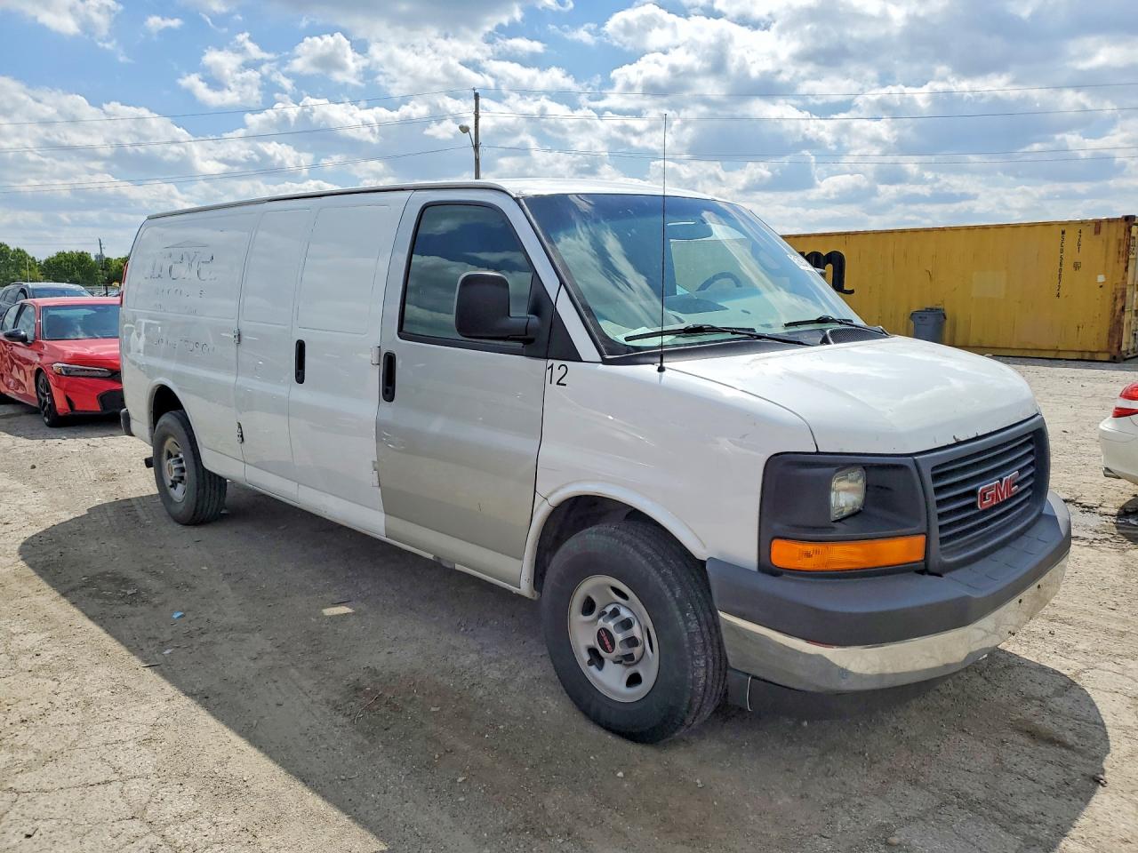 GMC Savana G2500