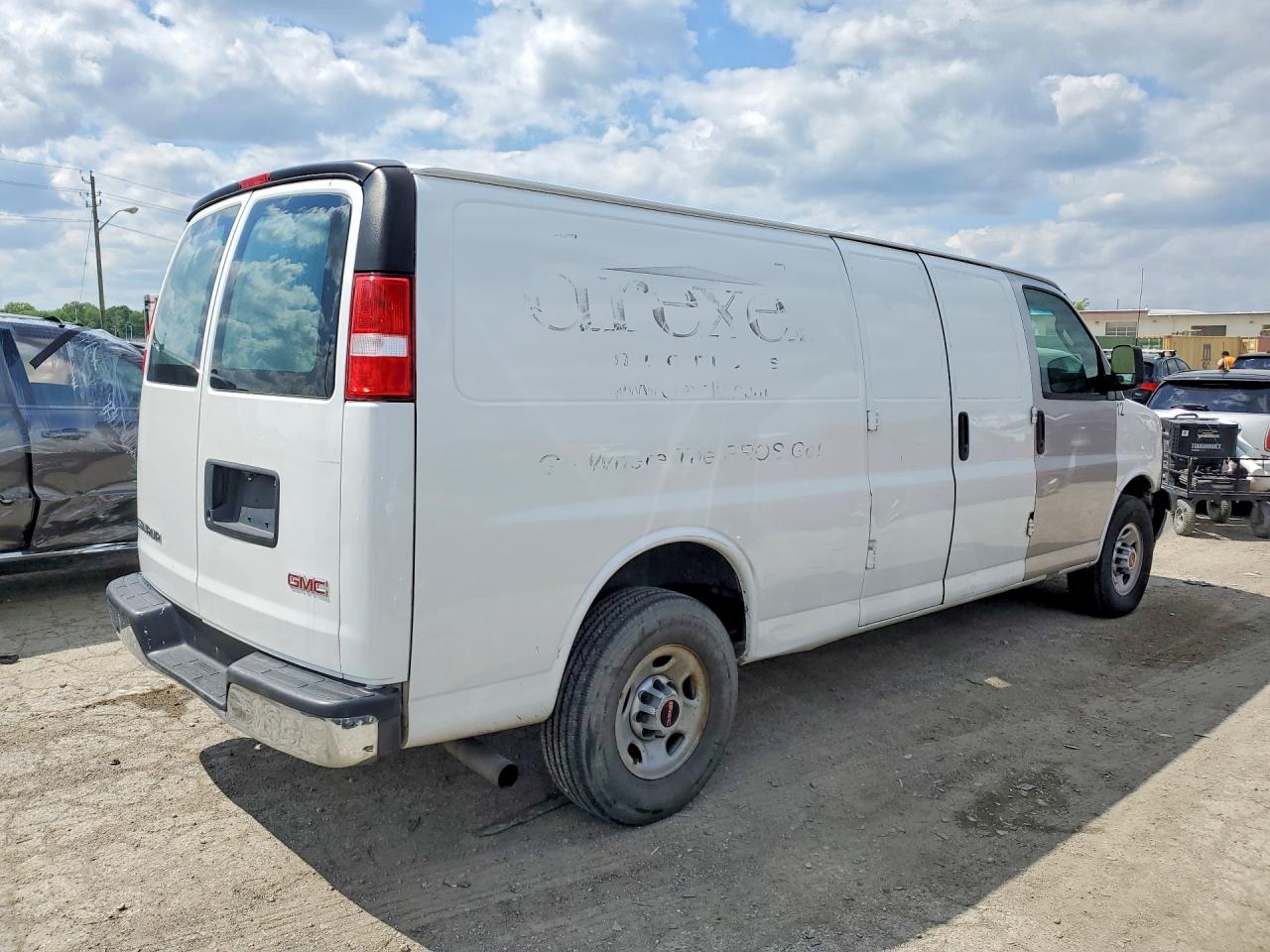 GMC Savana G2500