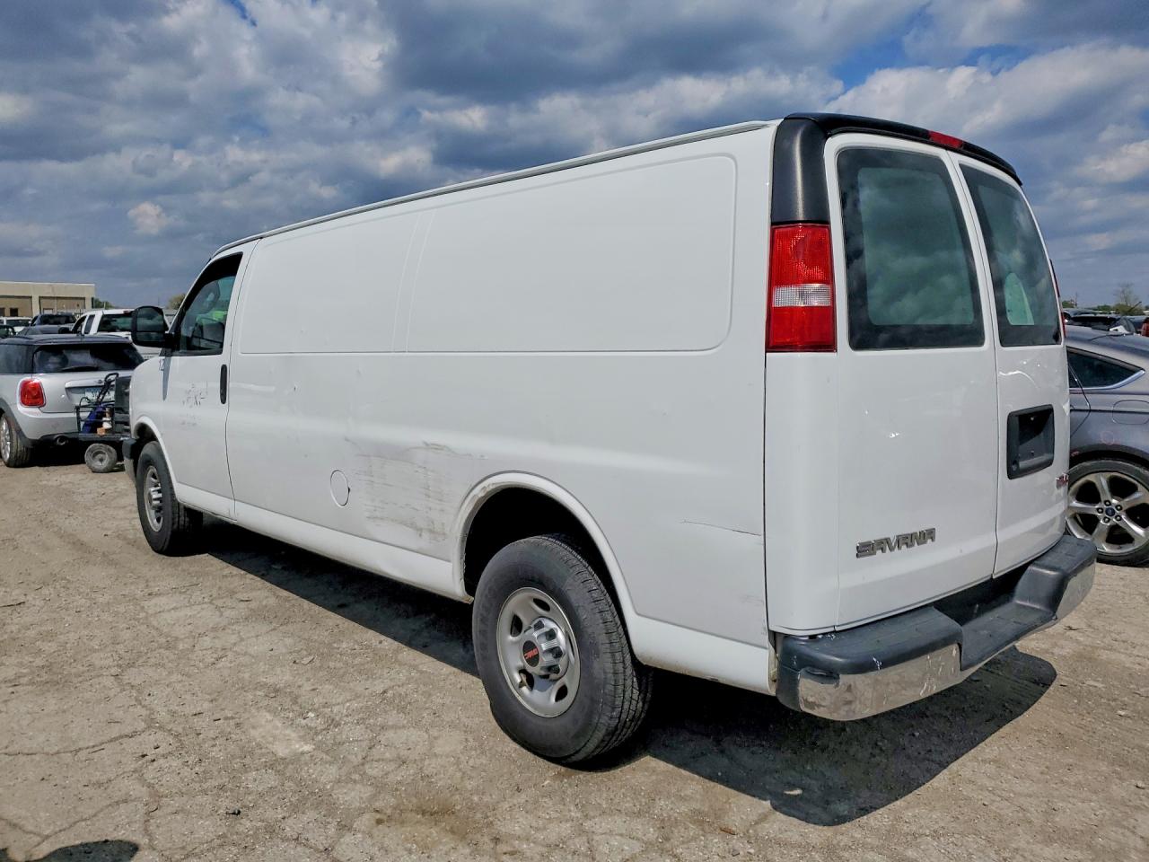 GMC Savana G2500