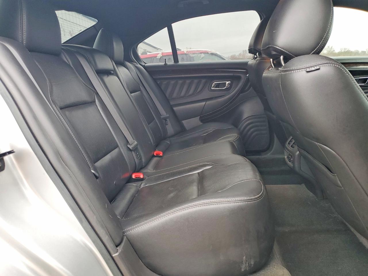Ford Taurus Limited
