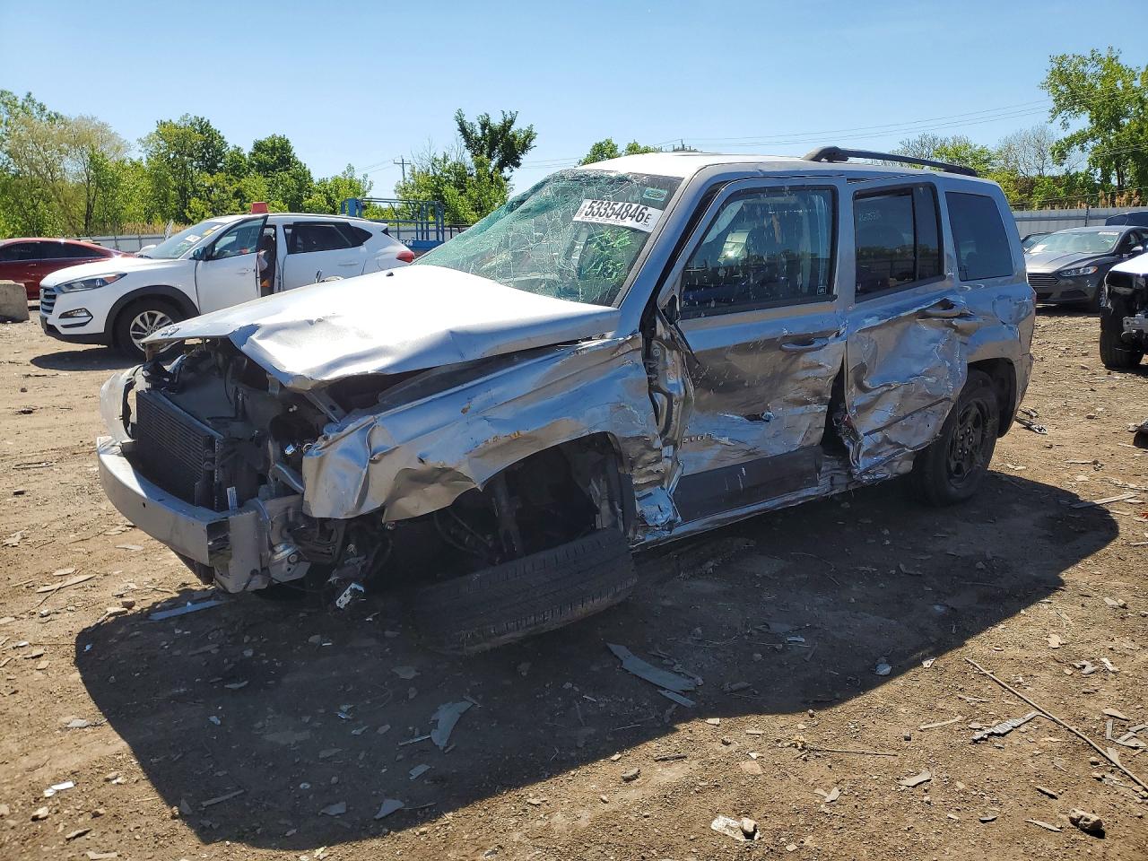Salvage Jeep Patriot Image