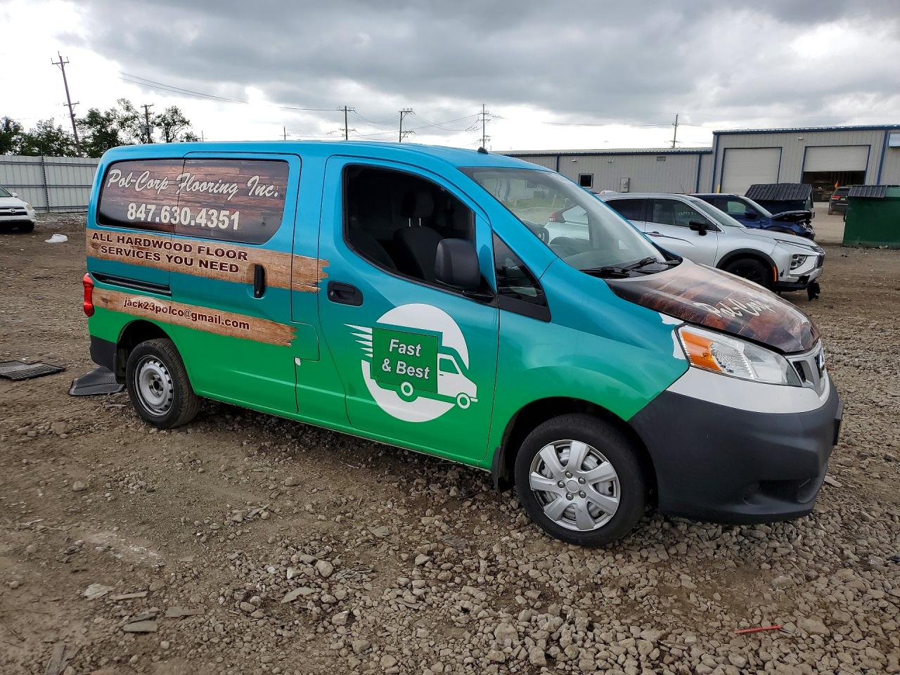 Nissan Nv S