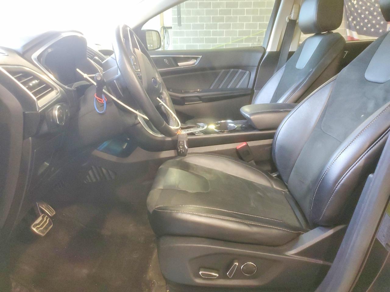 Ford Edge Sport