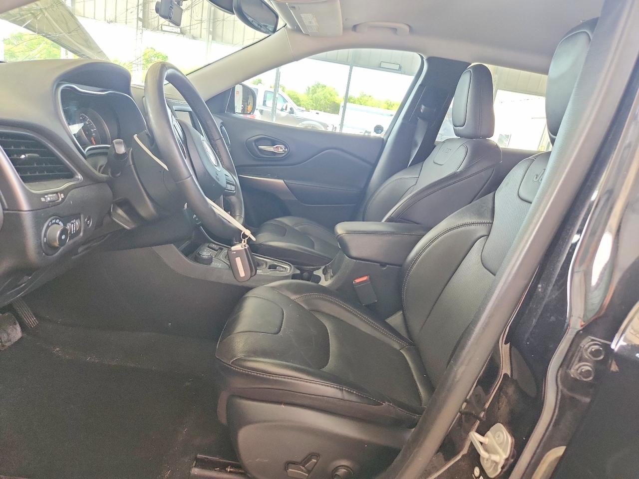Jeep Cherokee Latitude Lux