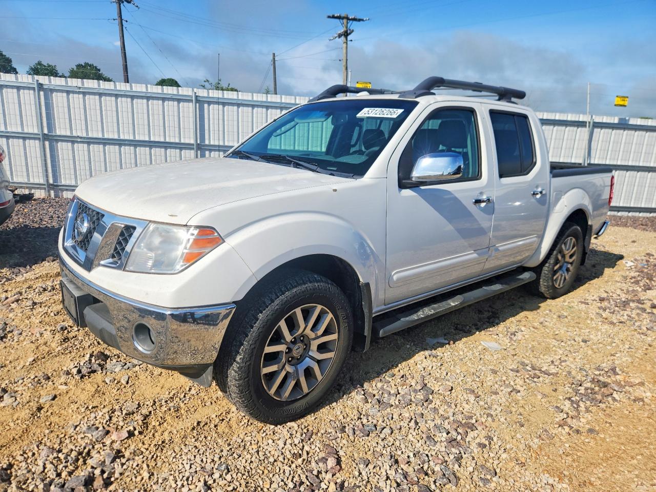 Salvage Nissan Frontier Image