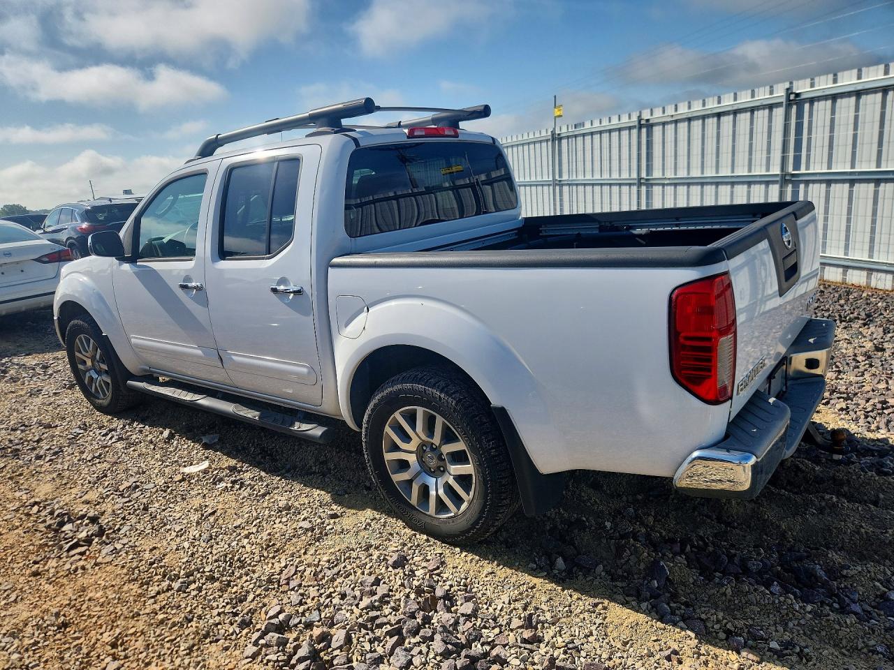 Nissan Frontier Se V6
