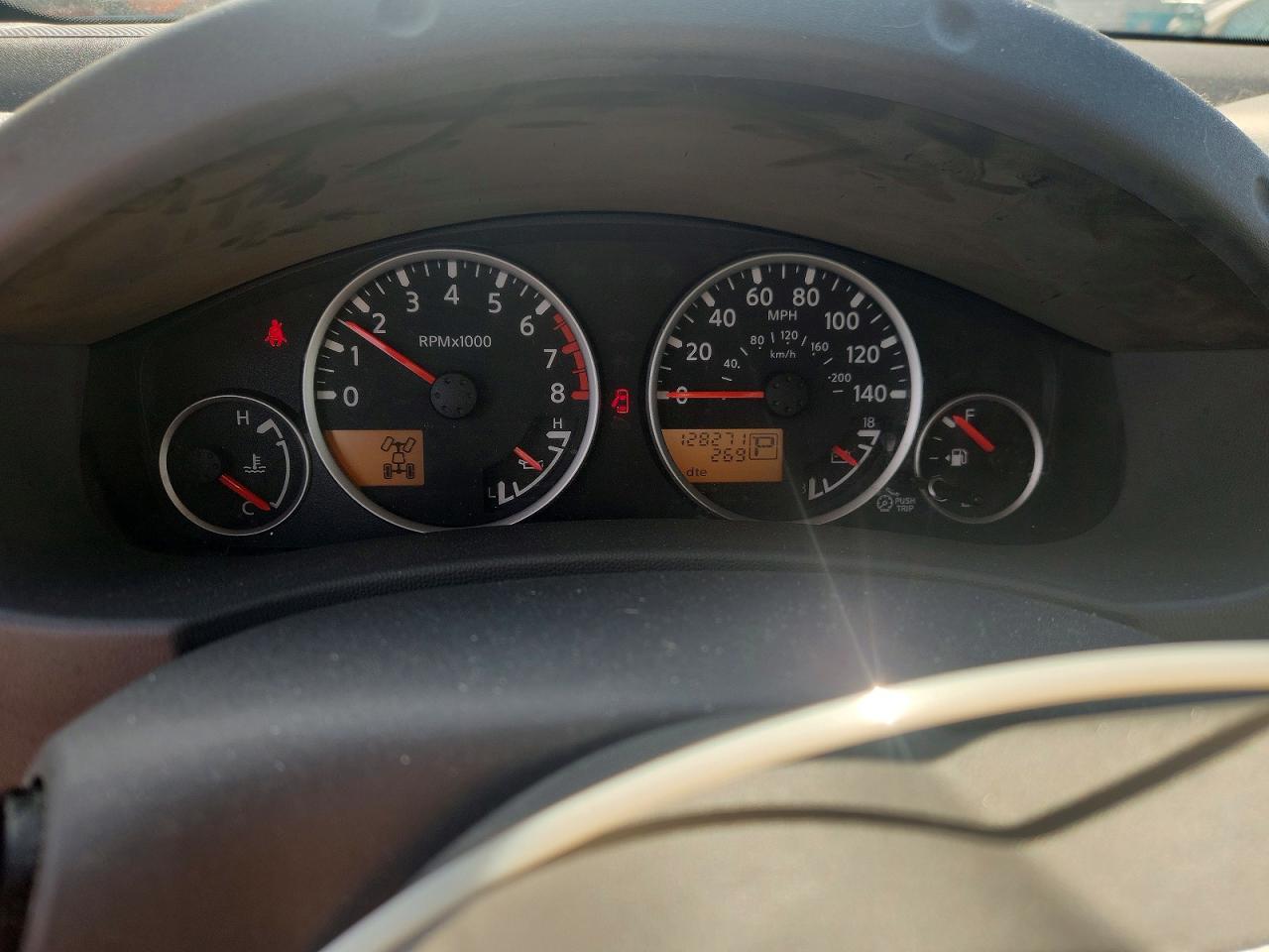 Nissan Frontier Se V6
