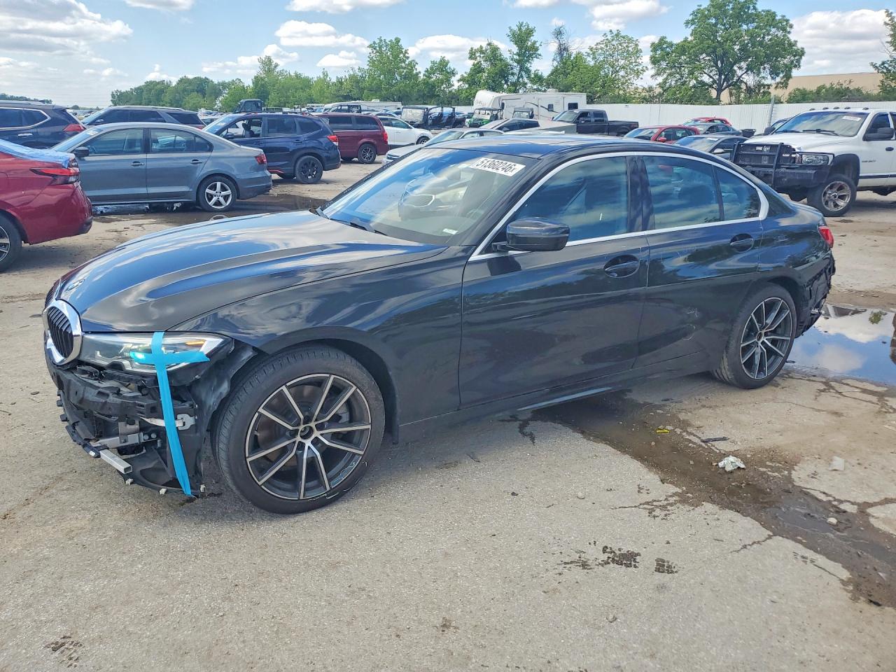 Salvage BMW 3 Series Image