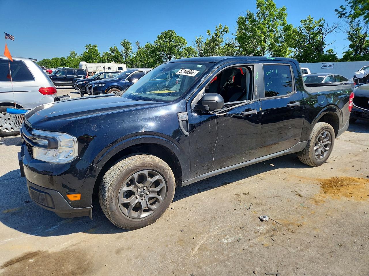 Salvage Ford Maverick Image