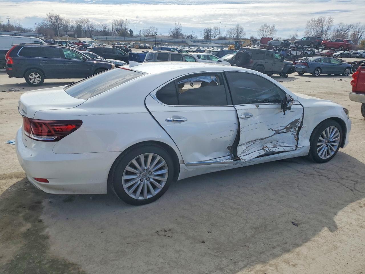 Lexus LS 460