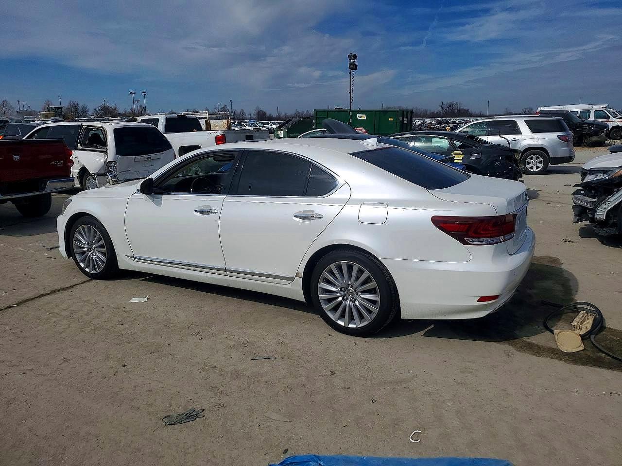 Lexus LS 460