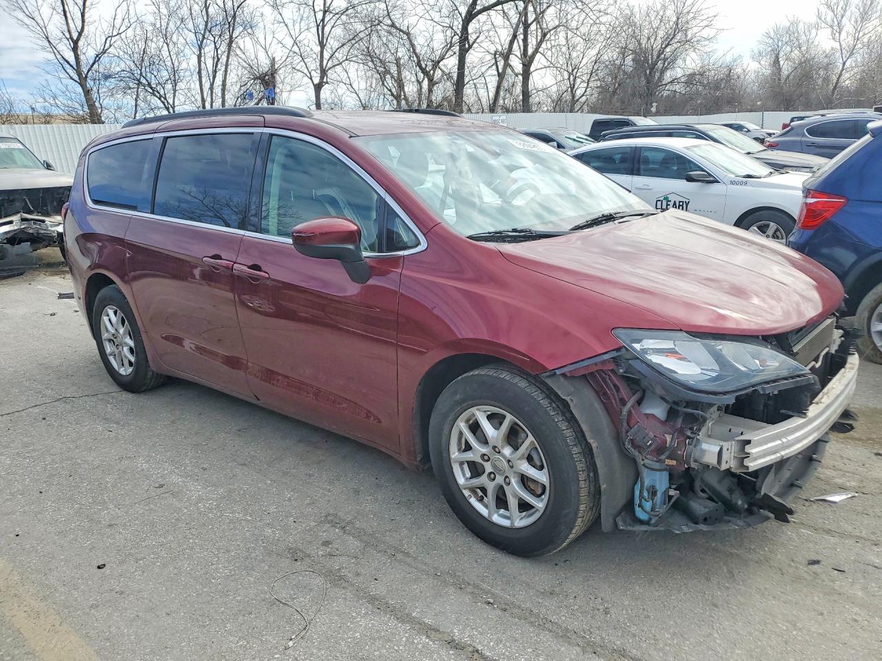 Chrysler Minivan Lxi