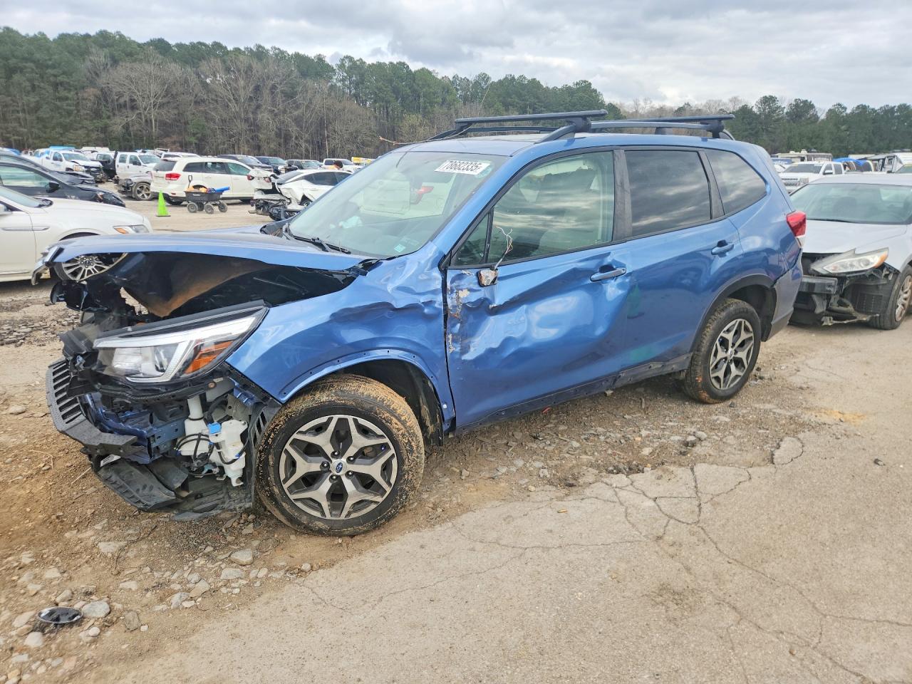 Salvage Subaru Forester Image