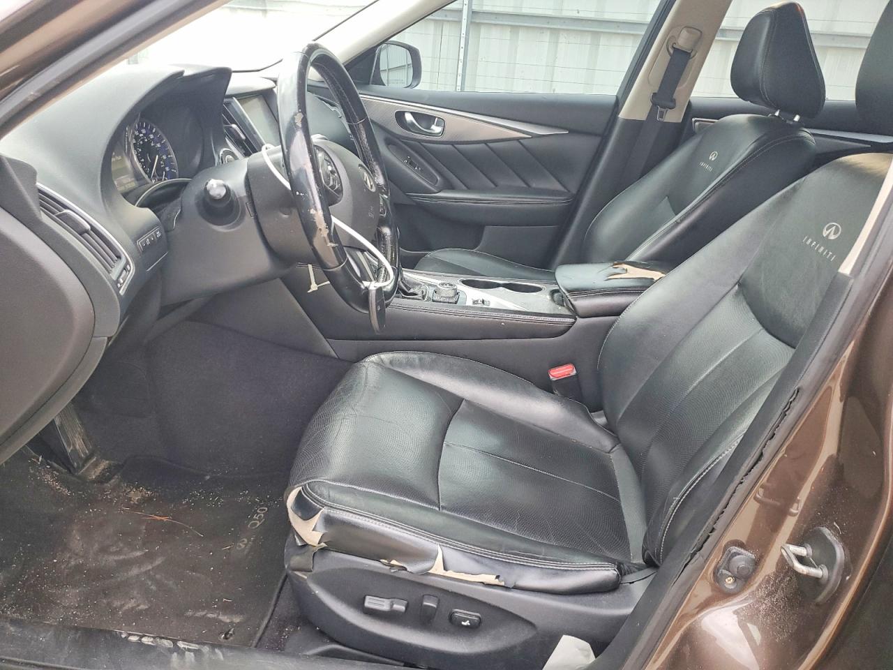 INFINITI Q50 Base