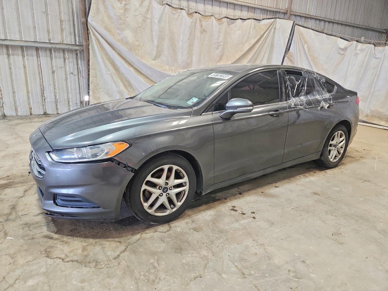 Salvage Ford Fusion Image