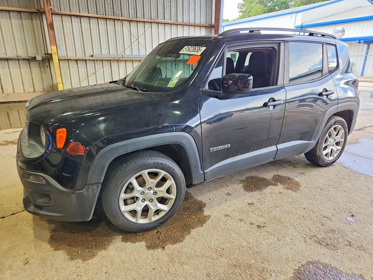 Salvage Jeep Renegade Image