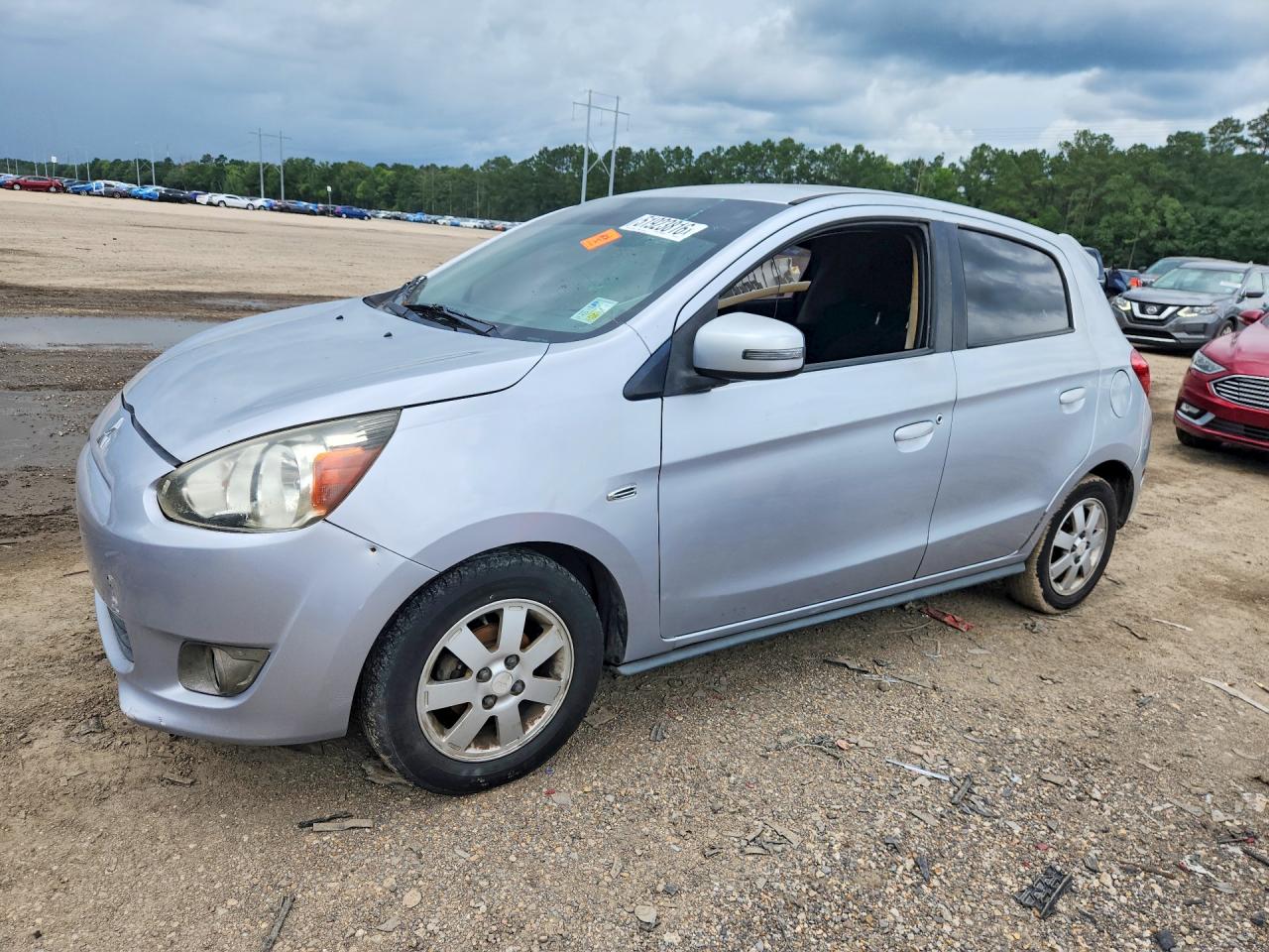 Salvage Mitsubishi Mirage Image