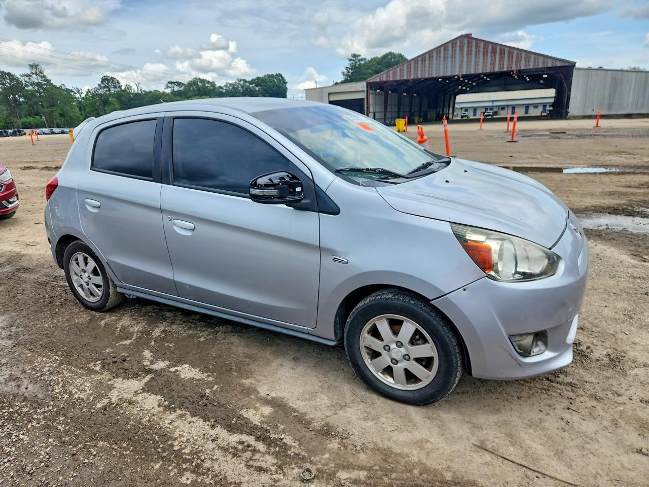Mitsubishi Mirage Es